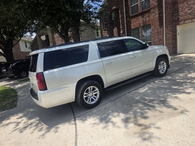 2015 Chevrolet Suburban LT