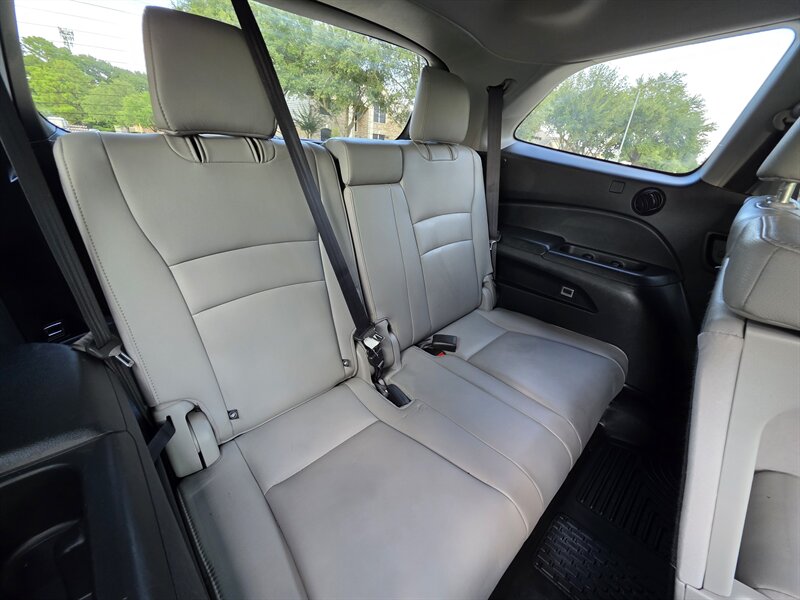 2017 Honda Pilot EX-L - Photo 38