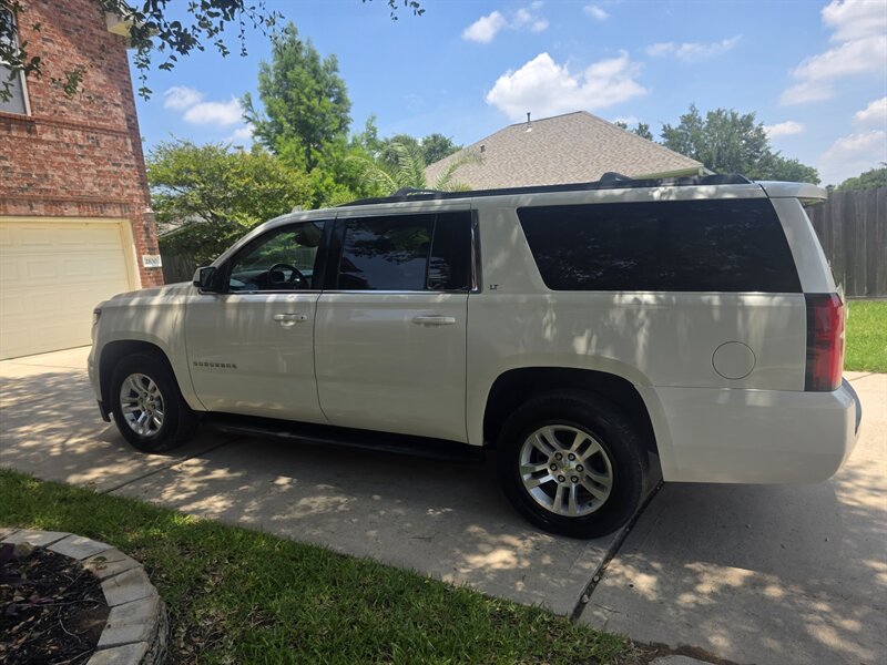 2015 Chevrolet Suburban LT