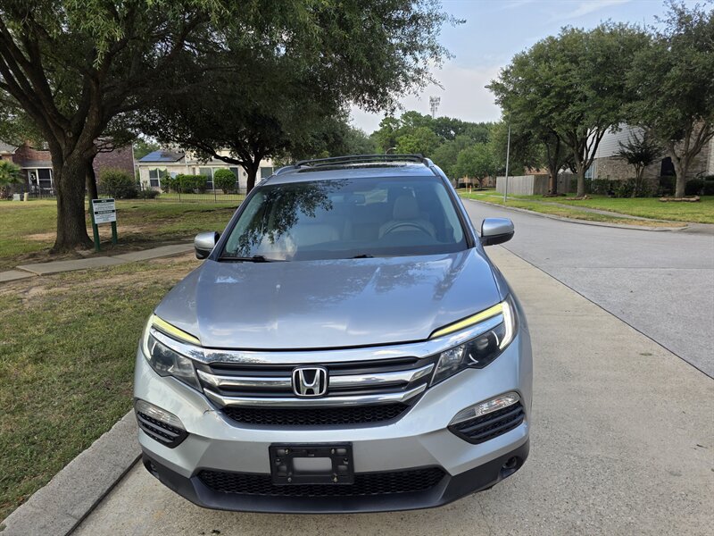 2017 Honda Pilot EX-L - Photo 8