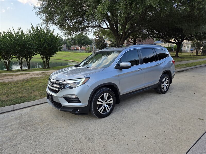 2017 Honda Pilot EX-L - Photo 6