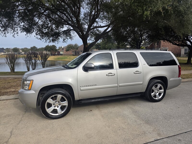 2007 Chevrolet Suburban LT