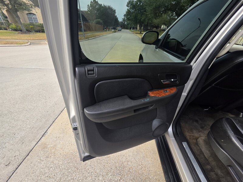 2007 Chevrolet Suburban LT