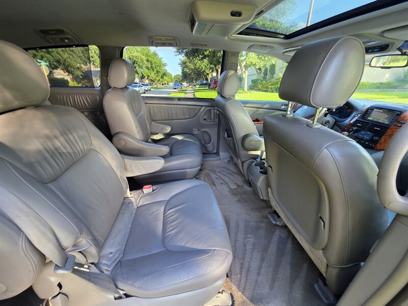 2007 Toyota Sienna XLE Limited 7-Passenger