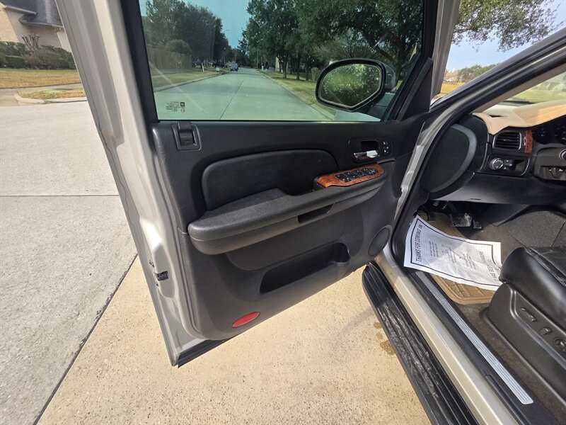 2007 Chevrolet Suburban LT