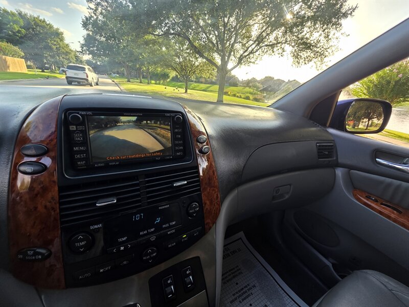 2007 Toyota Sienna XLE Limited 7-Passenger