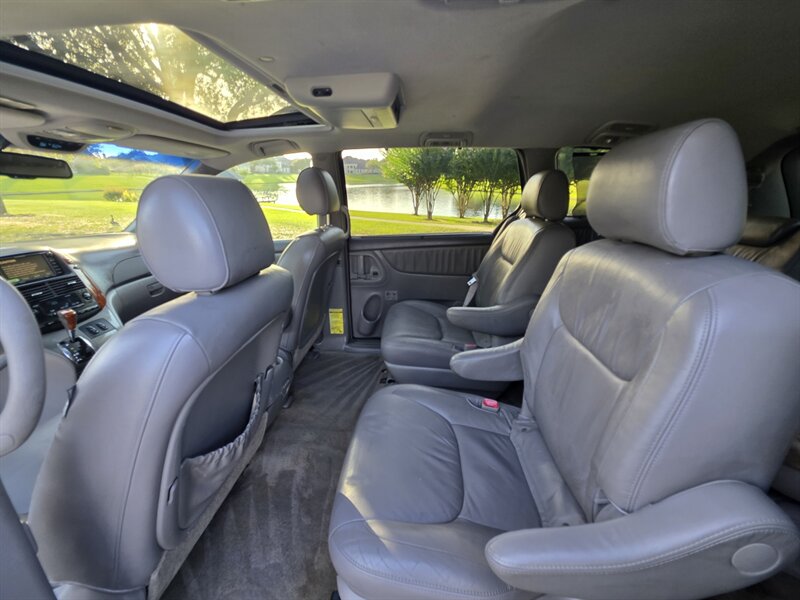 2007 Toyota Sienna XLE Limited 7-Passenger