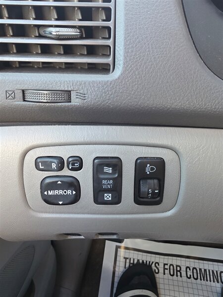 2007 Toyota Sienna XLE Limited 7-Passenger