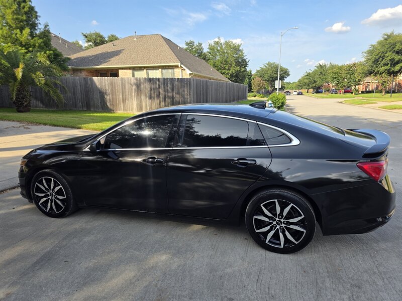 2021 Chevrolet Malibu RS