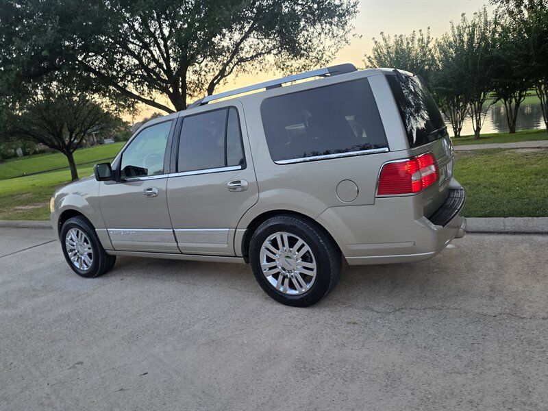 2008 Lincoln Navigator
