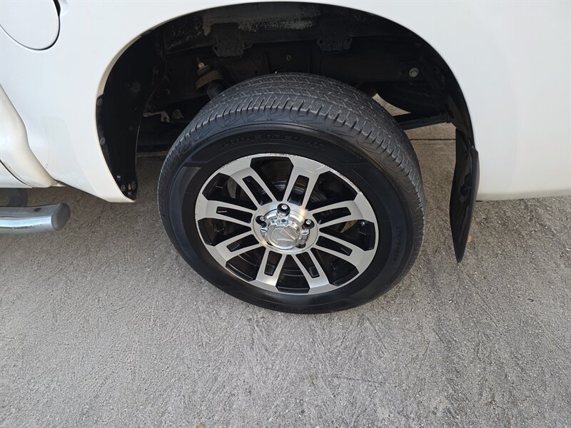2012 Toyota Tundra Grade