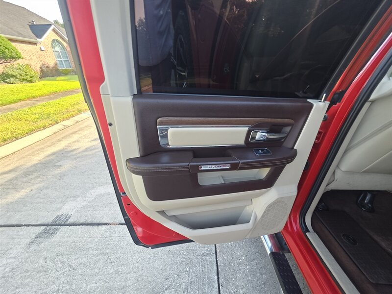 2014 Dodge Ram 1500 Laramie