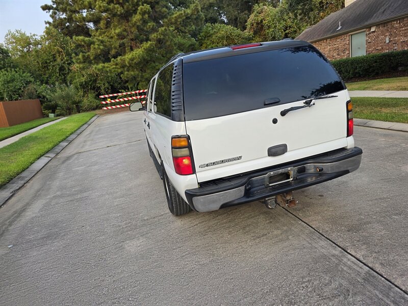 2006 Chevrolet Suburban LT 1500
