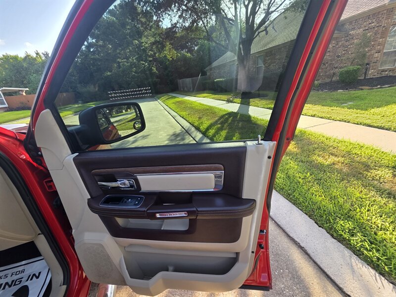 2014 Dodge Ram 1500 Laramie