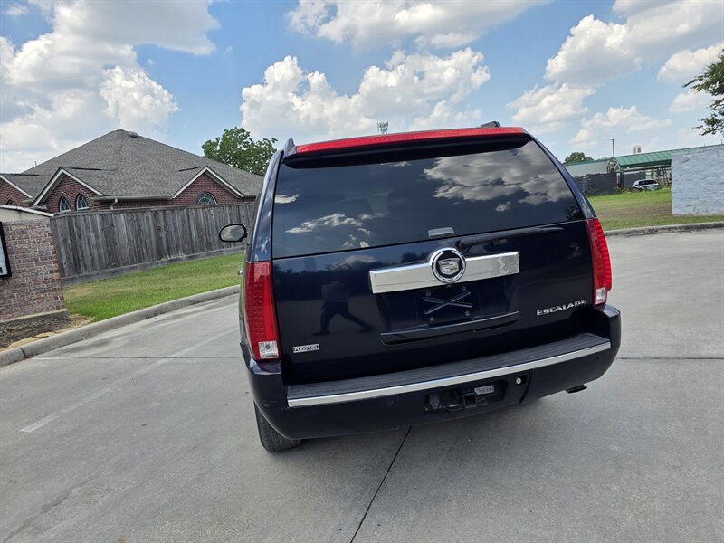 2009 Cadillac Escalade