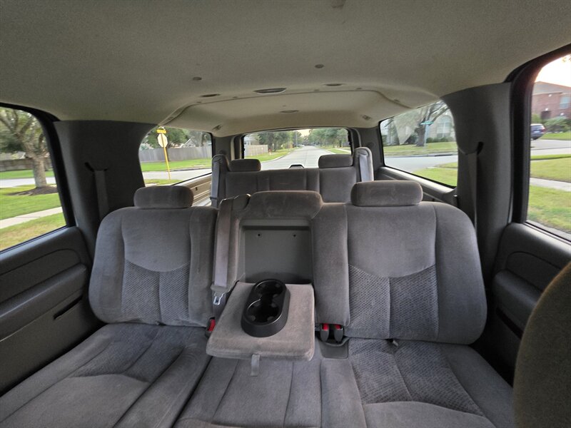 2006 Chevrolet Suburban LT 1500