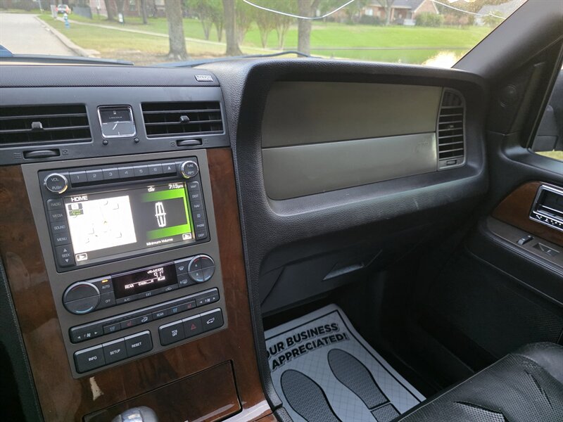 2014 Lincoln Navigator