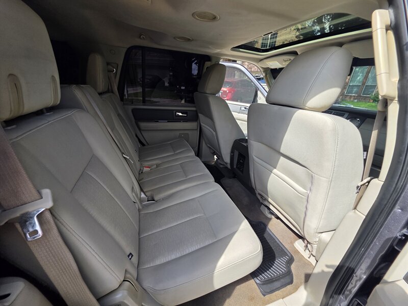 2012 Ford Expedition XLT