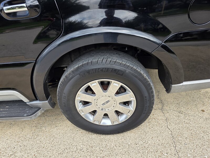 2003 Lincoln Navigator Luxury