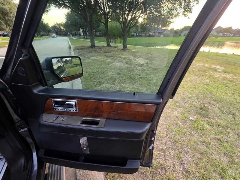 2014 Lincoln Navigator