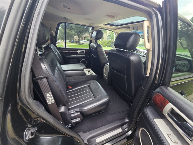 2003 Lincoln Navigator Luxury