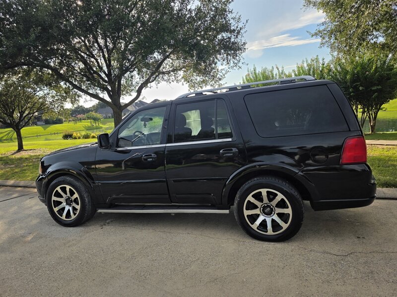 2003 Lincoln Navigator Luxury