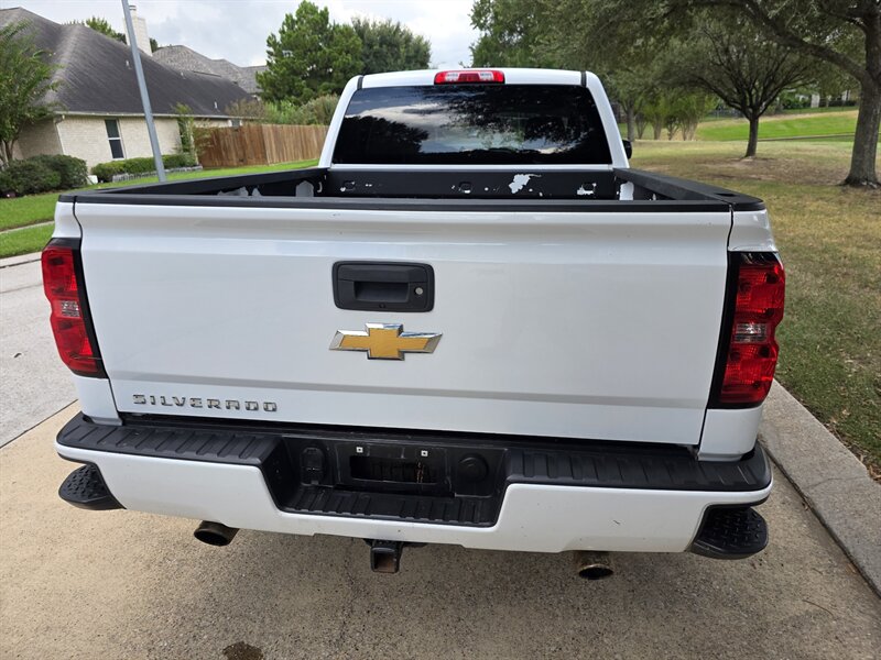 2017 Chevrolet Silverado 1500 Custom