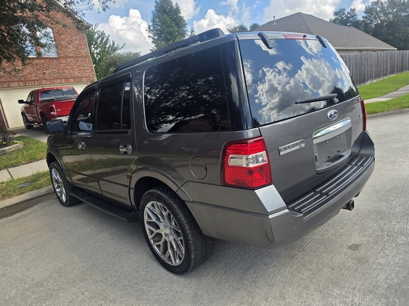 2012 Ford Expedition XLT