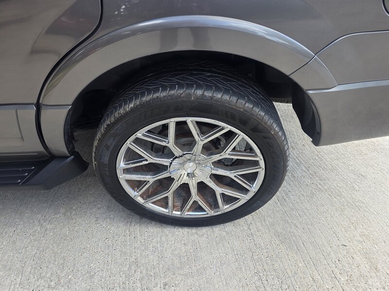 2012 Ford Expedition XLT