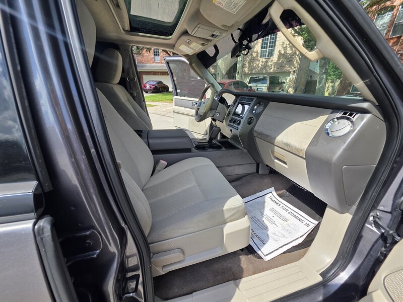 2012 Ford Expedition XLT