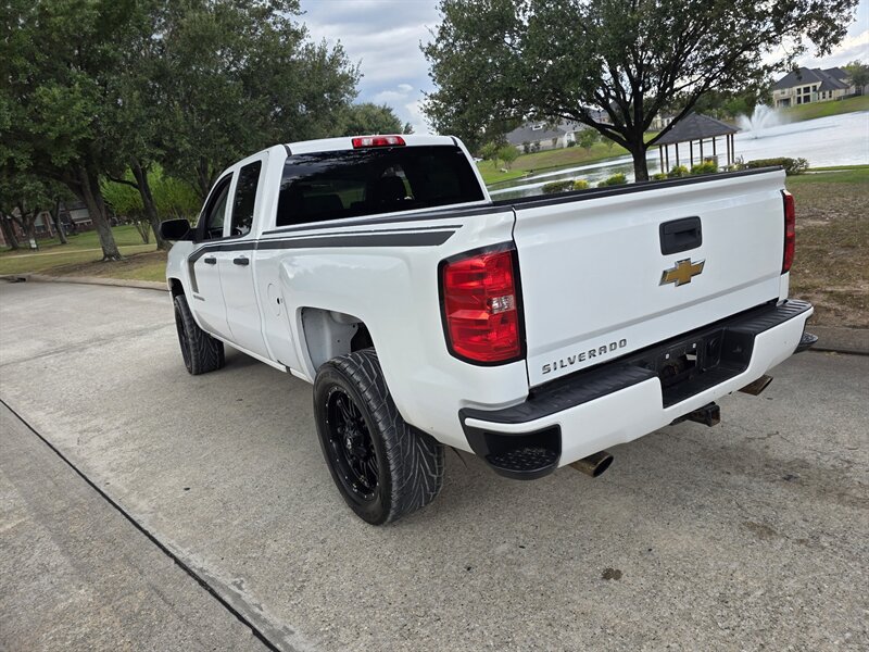 2017 Chevrolet Silverado 1500 Custom