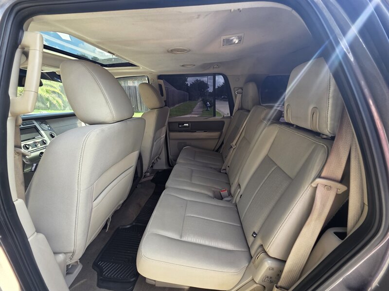 2012 Ford Expedition XLT