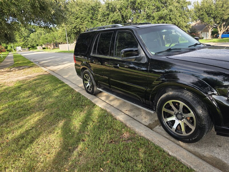 2003 Lincoln Navigator Luxury