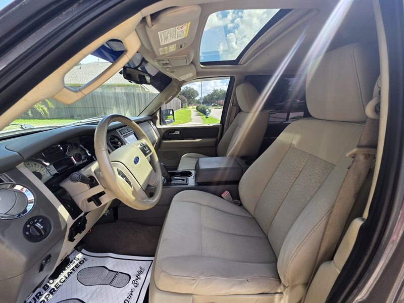 2012 Ford Expedition XLT