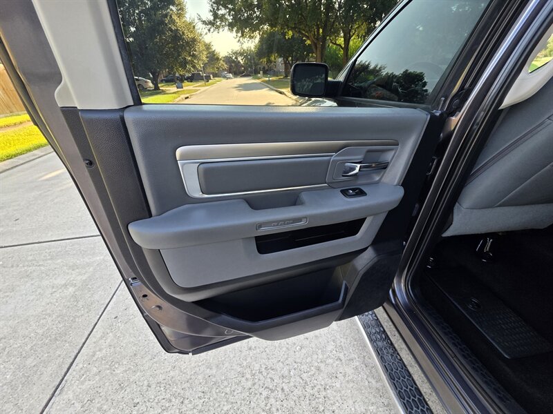 2017 Dodge Ram 1500 Lone Star Silver