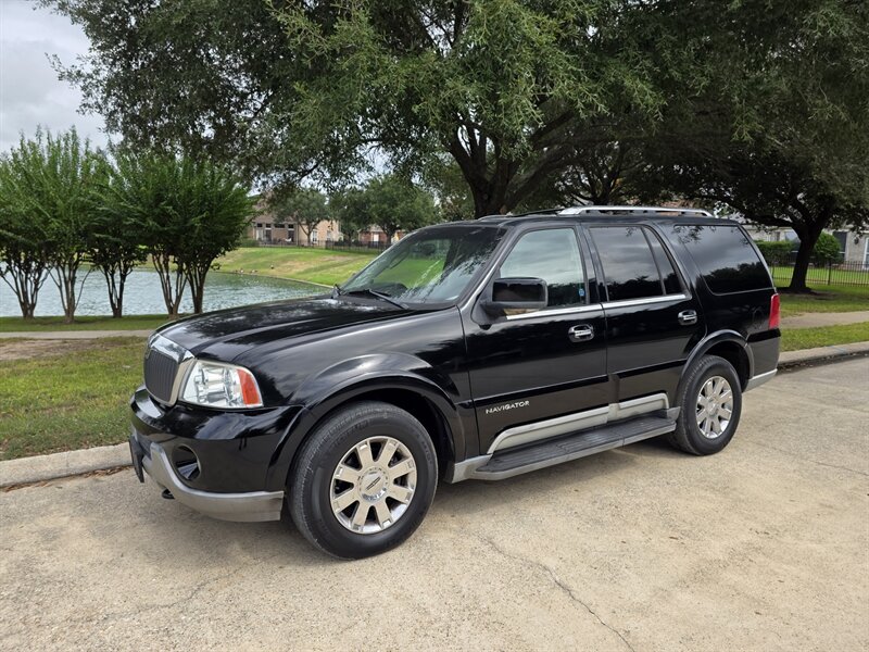 2003 Lincoln Navigator Luxury