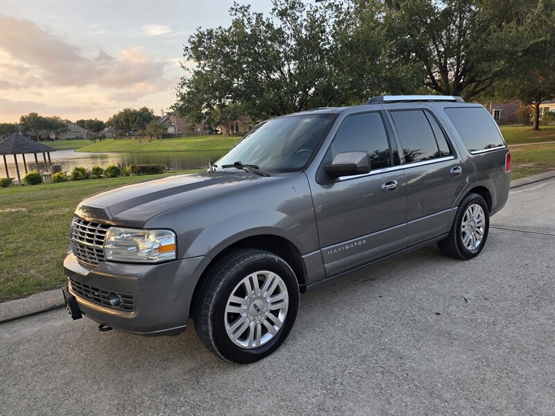 2014 Lincoln Navigator