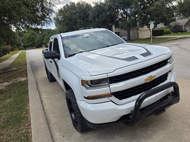 2017 Chevrolet Silverado 1500 Custom