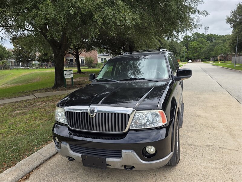 2003 Lincoln Navigator Luxury