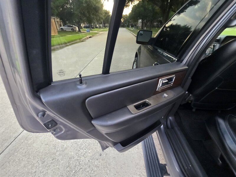 2014 Lincoln Navigator