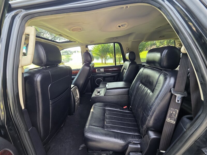 2003 Lincoln Navigator Luxury
