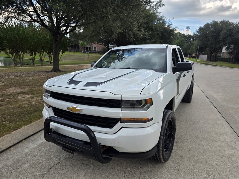 2017 Chevrolet Silverado 1500 Custom