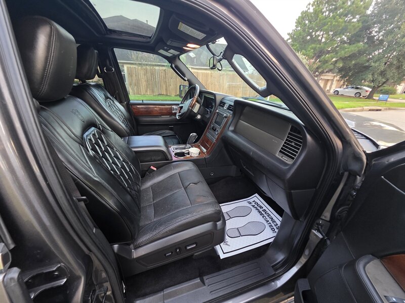 2014 Lincoln Navigator