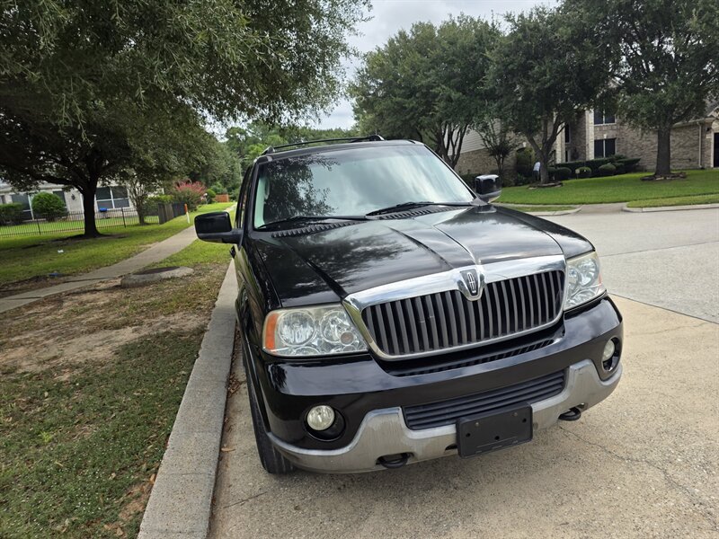 2003 Lincoln Navigator Luxury