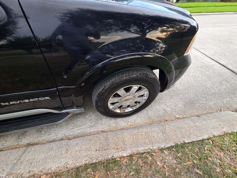 2003 Lincoln Navigator Luxury