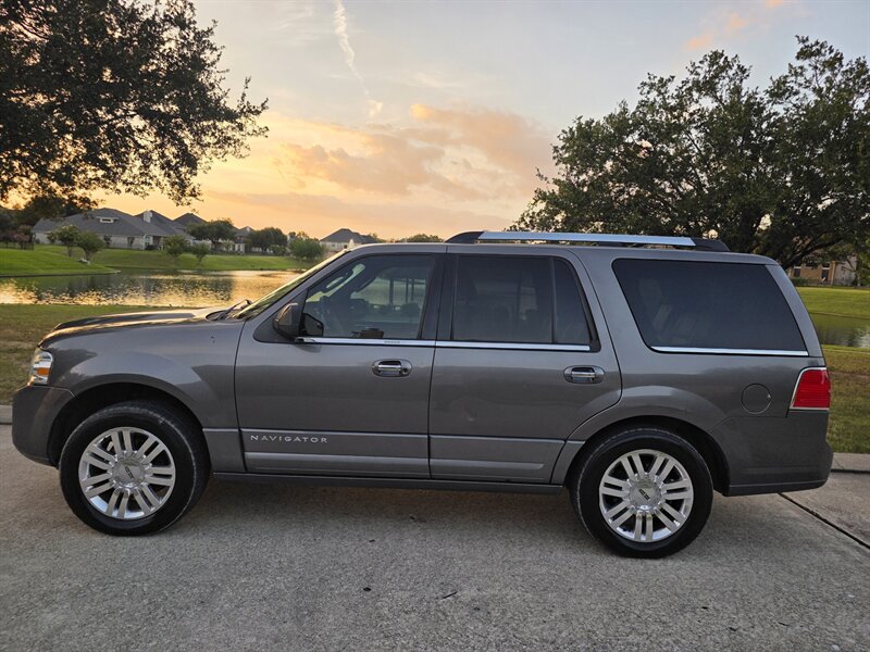 2014 Lincoln Navigator