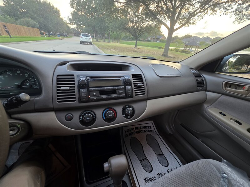 2003 Toyota Camry LE