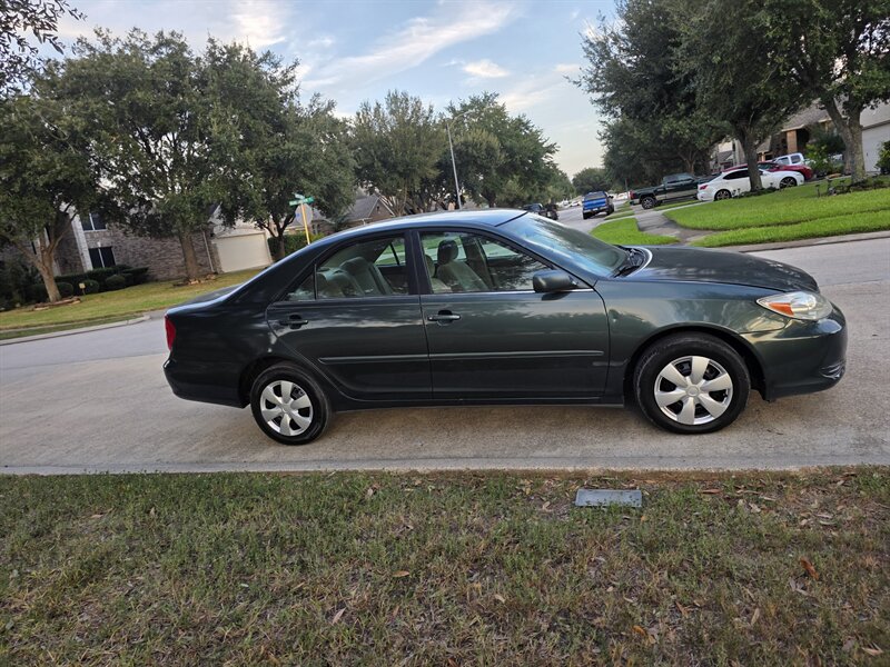 2003 Toyota Camry LE