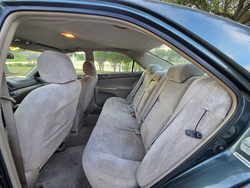 2003 Toyota Camry LE
