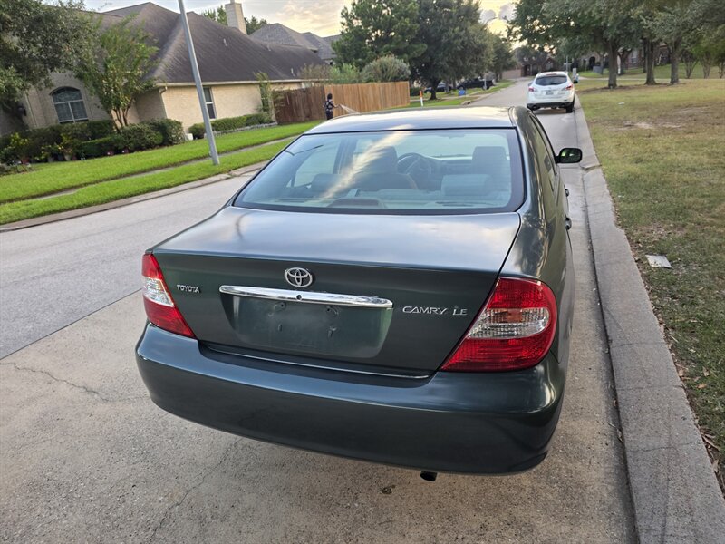 2003 Toyota Camry LE